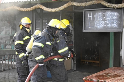Kragopwekker slaan aan die brand